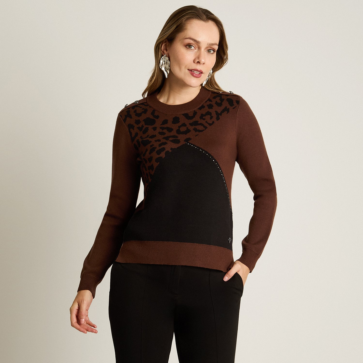 Sweater Cafe Manga Larga Elasticidad Media Sin Forro Calce Normal Tela Tejido